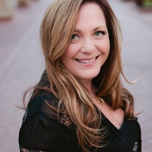 Lesa Snider